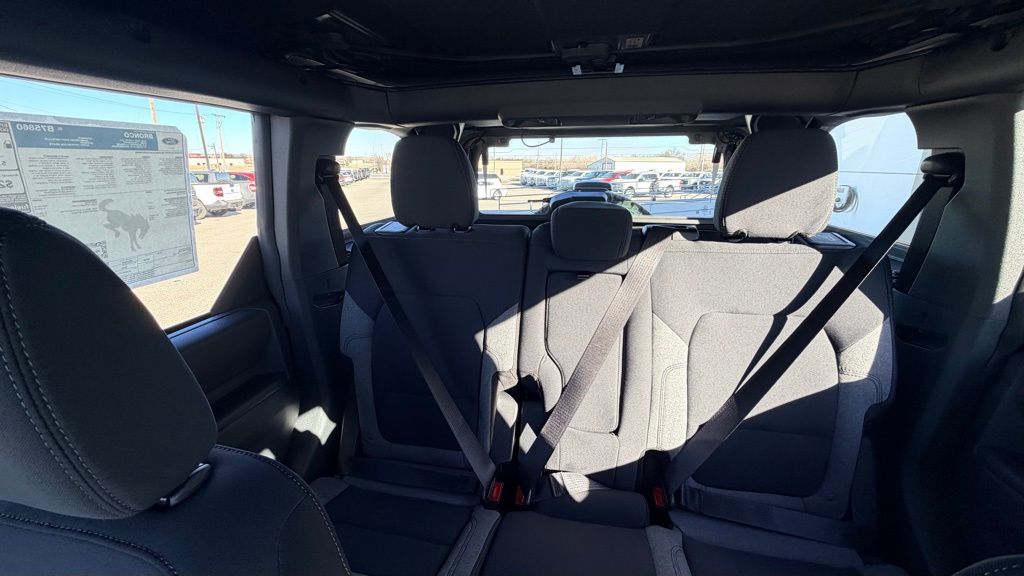 2025 Ford Bronco 4-Door Base - Photo 27
