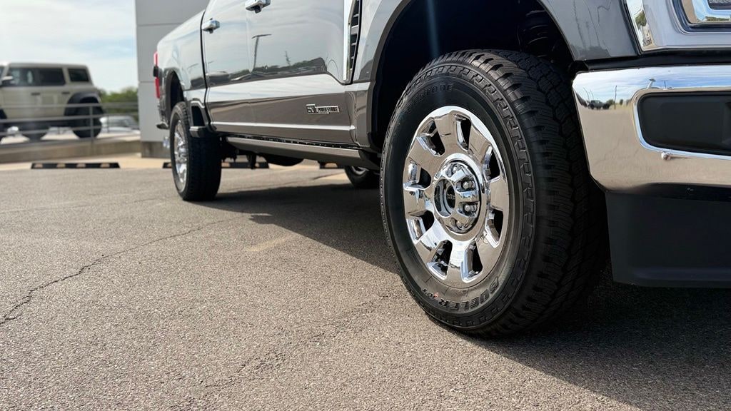 New 2026 Ford F-250SD Lariat Truck