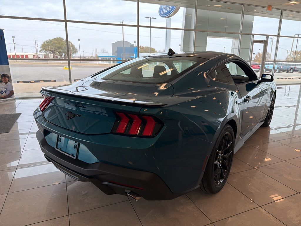2026 Ford Mustang EcoBoost Premium Fastback - Photo 8