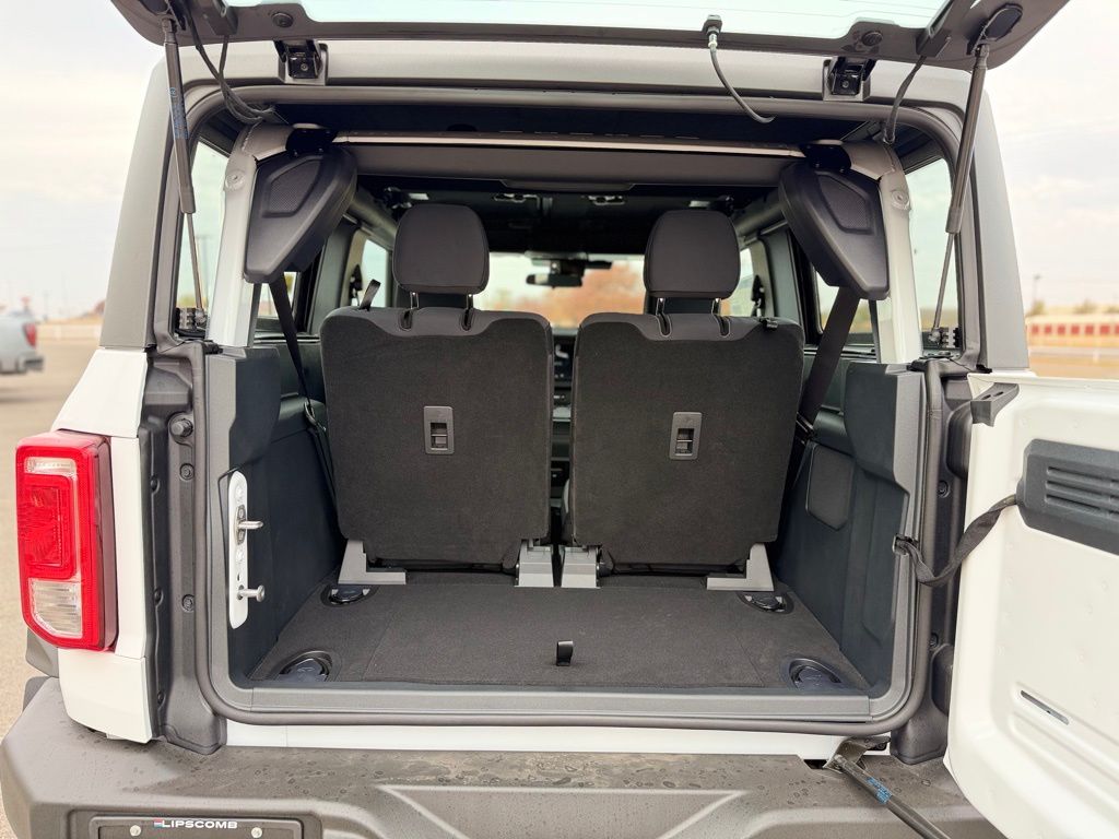 2025 Ford Bronco 2-Door Base - Photo 10