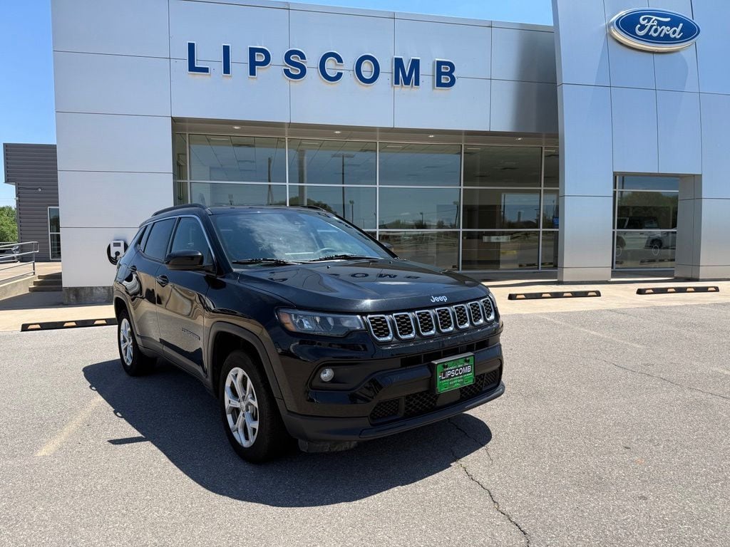 2024 Jeep Compass Latitude 4X4's photo