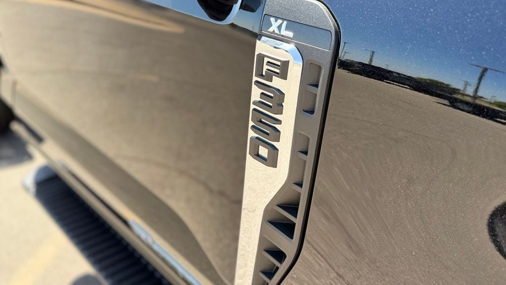 New 2026 Ford F-350SD XL Chassis