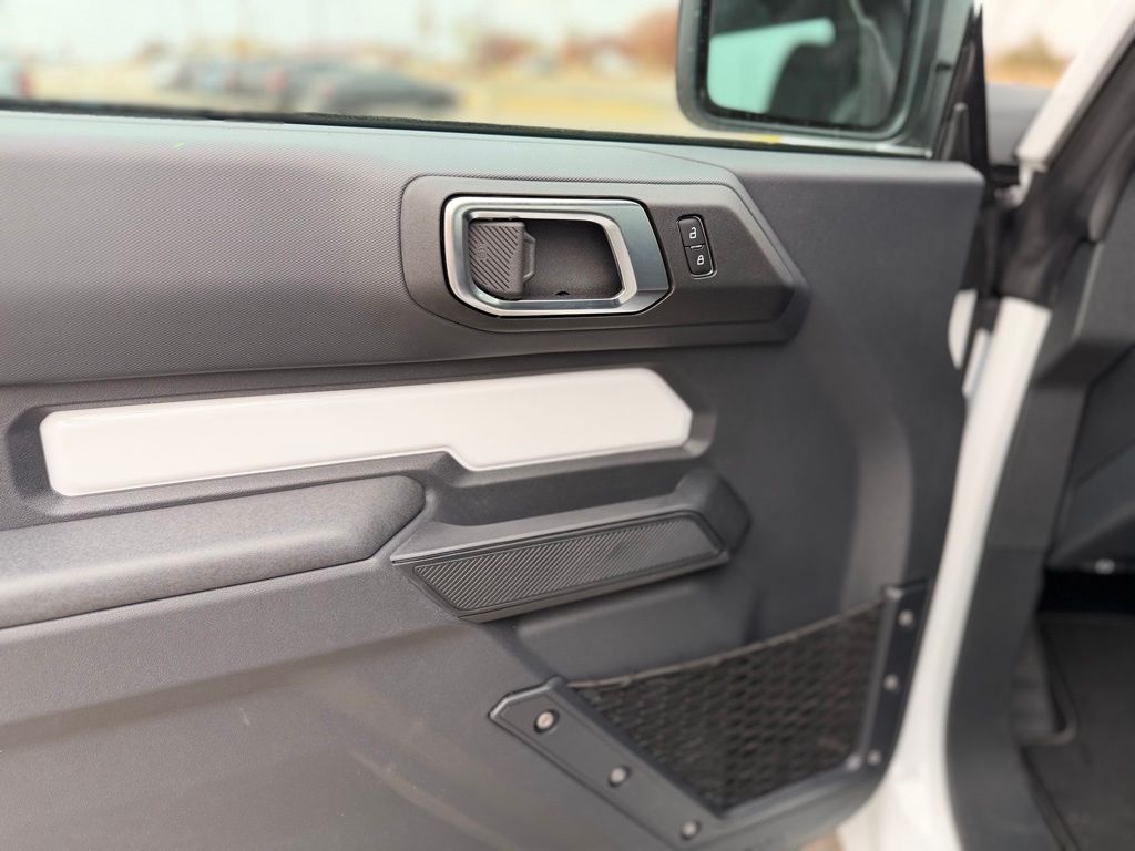 2025 Ford Bronco 2-Door Base - Photo 16