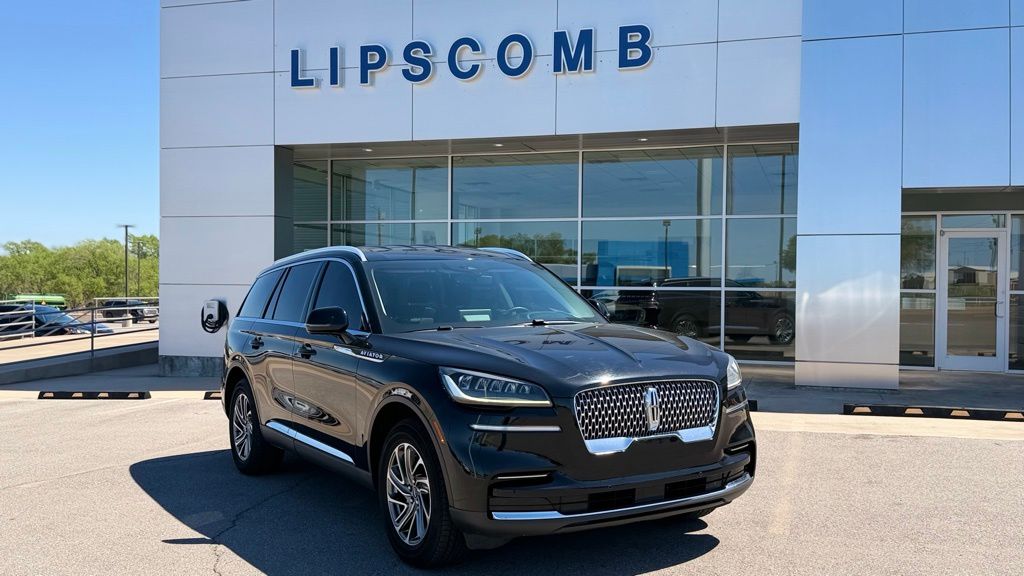 2023 Lincoln Aviator Base
