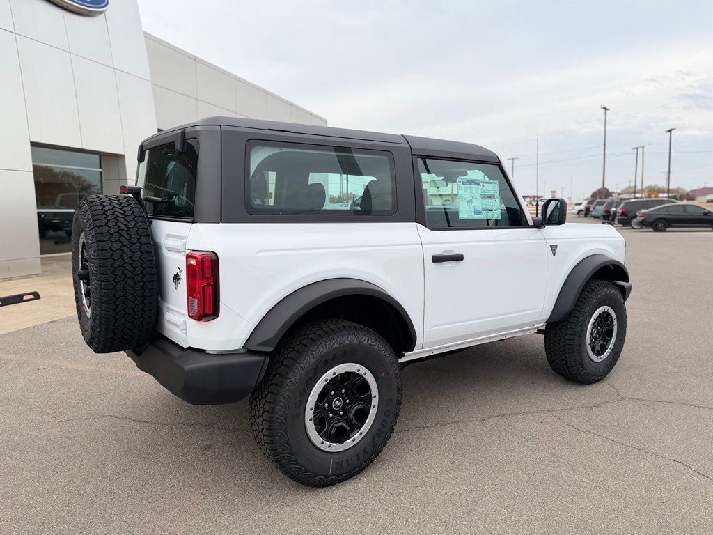 2025 Ford Bronco 2-Door Base - Photo 6