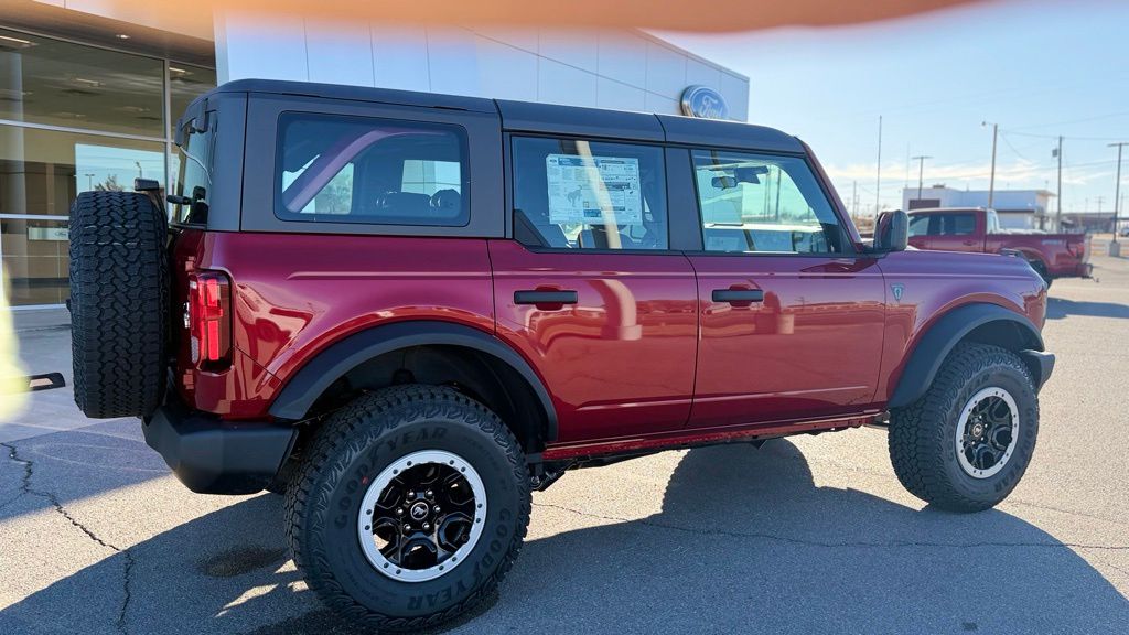 2025 Ford Bronco 4-Door Base - Photo 8