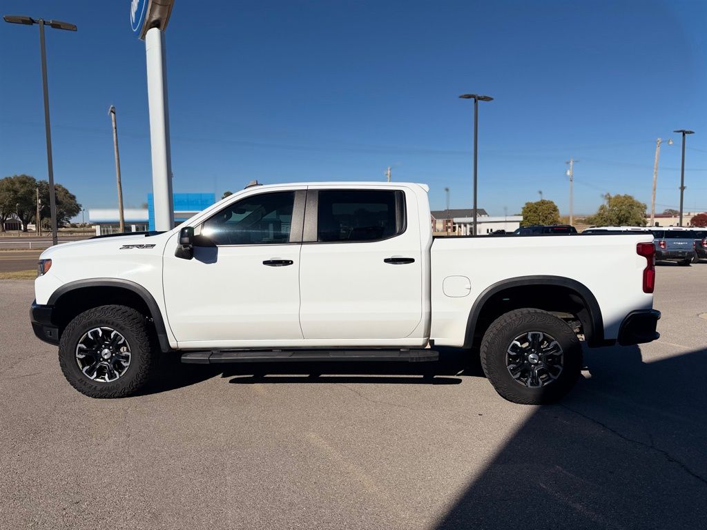2024 Chevrolet Silverado 1500 ZR2 - Photo 11