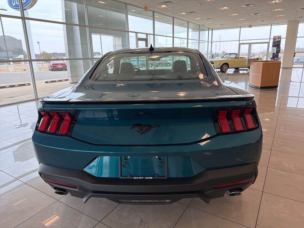 2026 Ford Mustang EcoBoost Premium Fastback - Photo 9