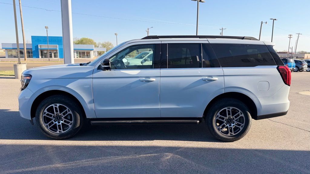 2026 Ford Expedition Active - Photo 11
