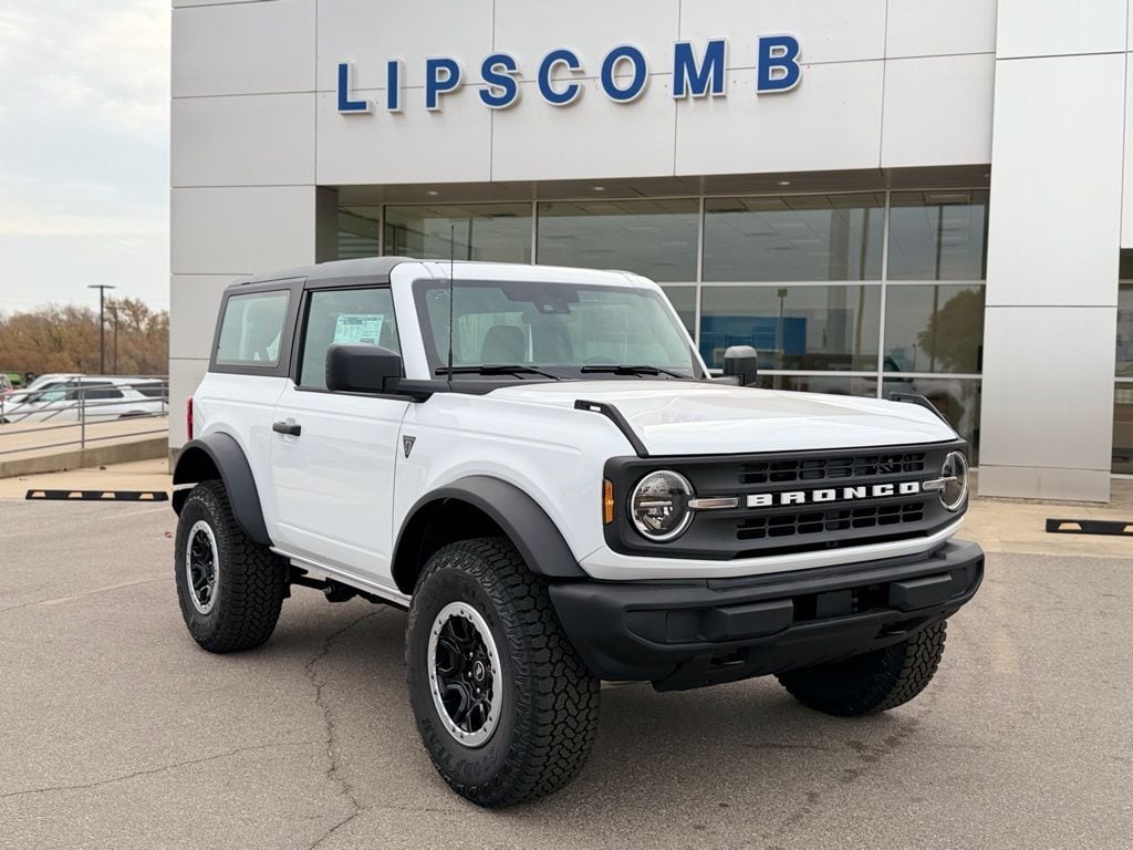 2025 Ford Bronco Base 4x4's photo