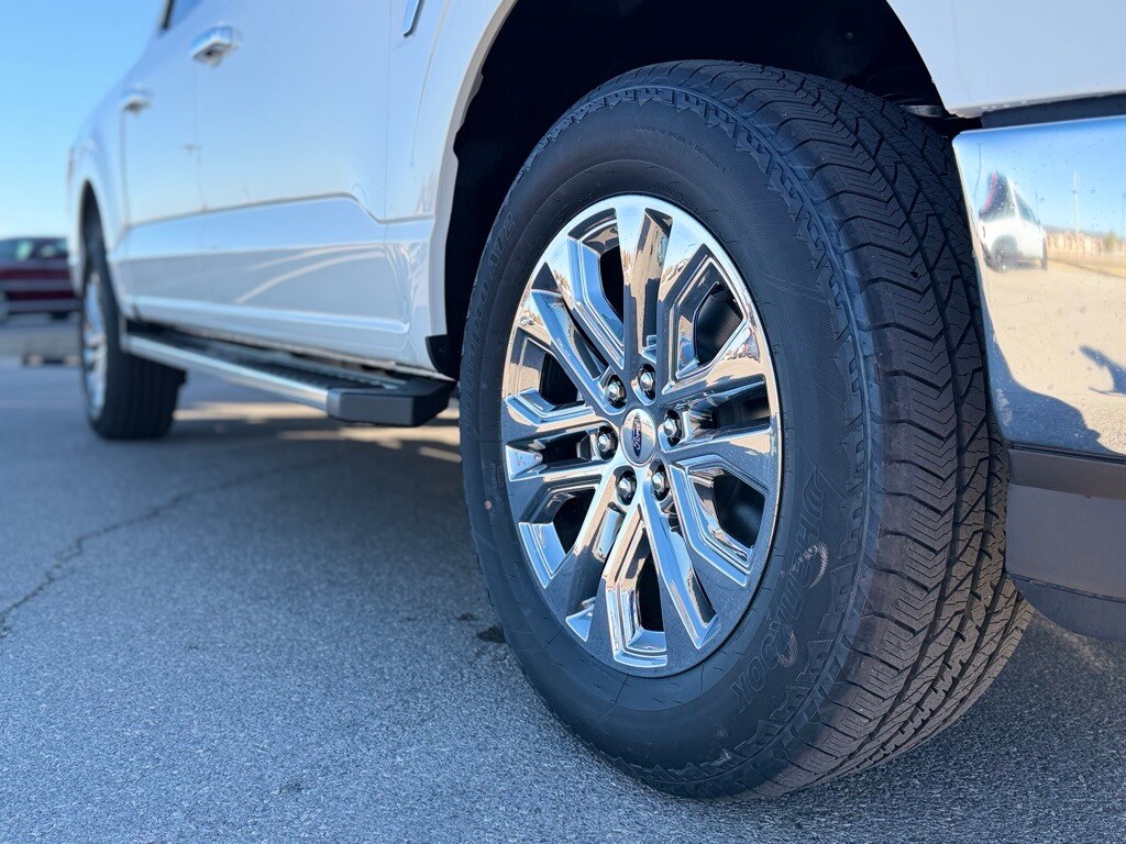 New 2025 Ford F-150 Lariat Truck