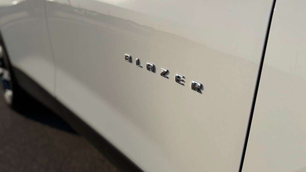Used 2025 Chevrolet Blazer LT w/2LT SUV