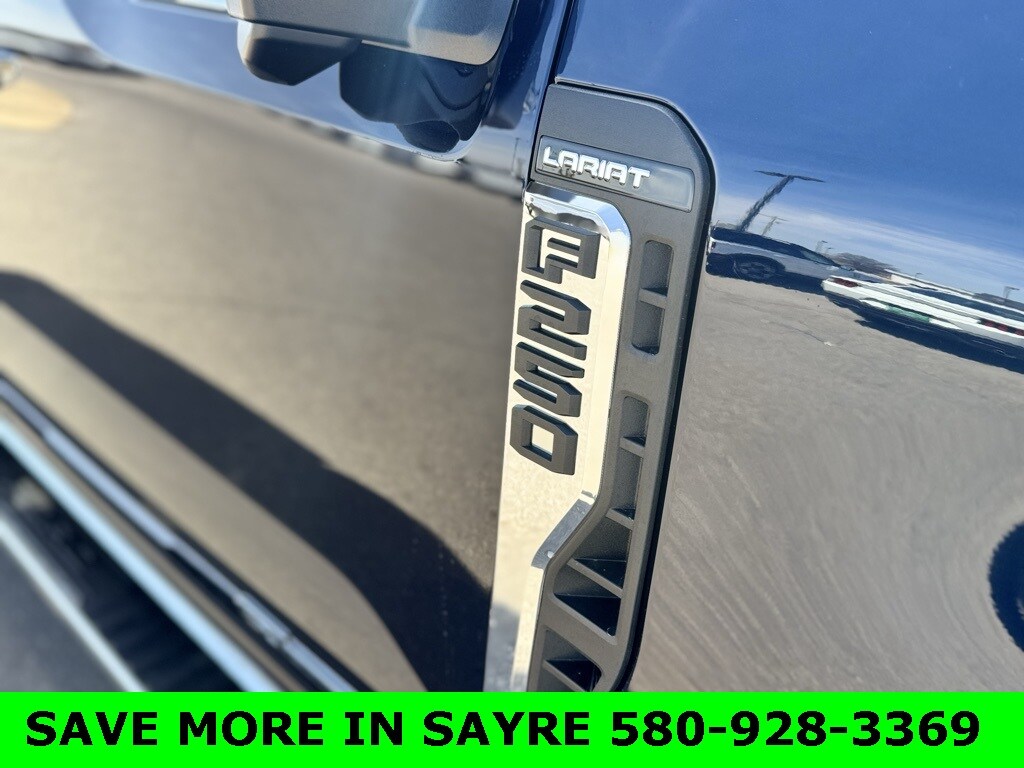New 2025 Ford F-250 Truck Crew Cab