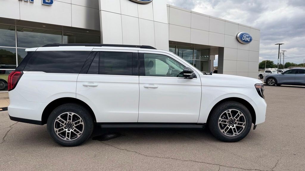 New 2026 Ford Expedition Active SUV