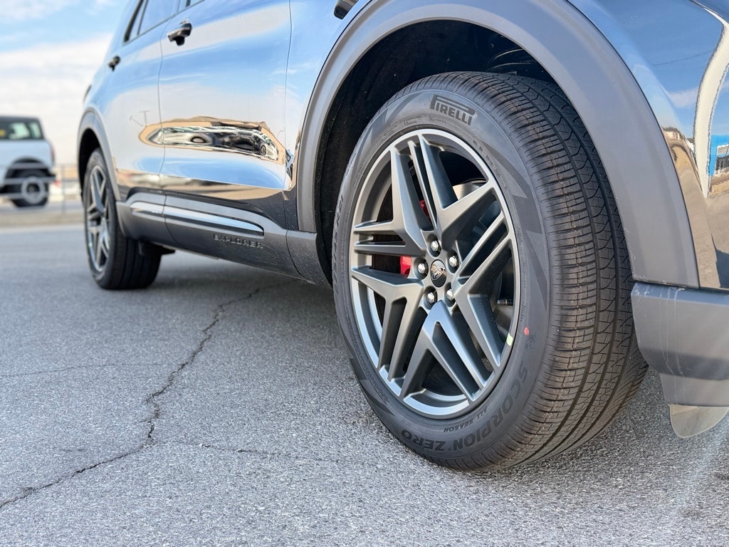 New 2026 Ford Explorer ST-Line SUV