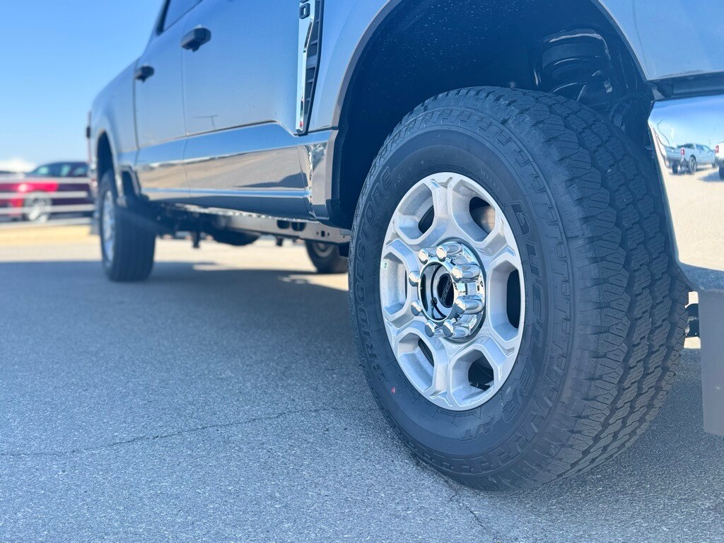 New 2026 Ford F-250 Truck Crew Cab