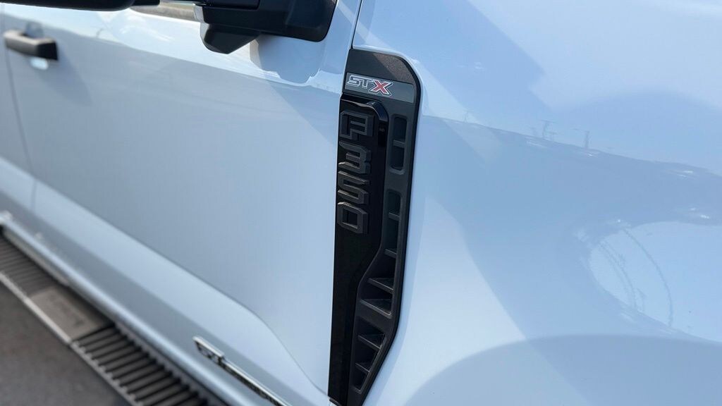 New 2026 Ford F-350 Truck Crew Cab