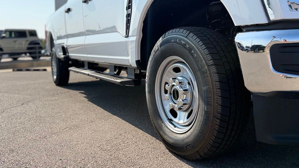 New 2026 Ford F-250 Truck Crew Cab