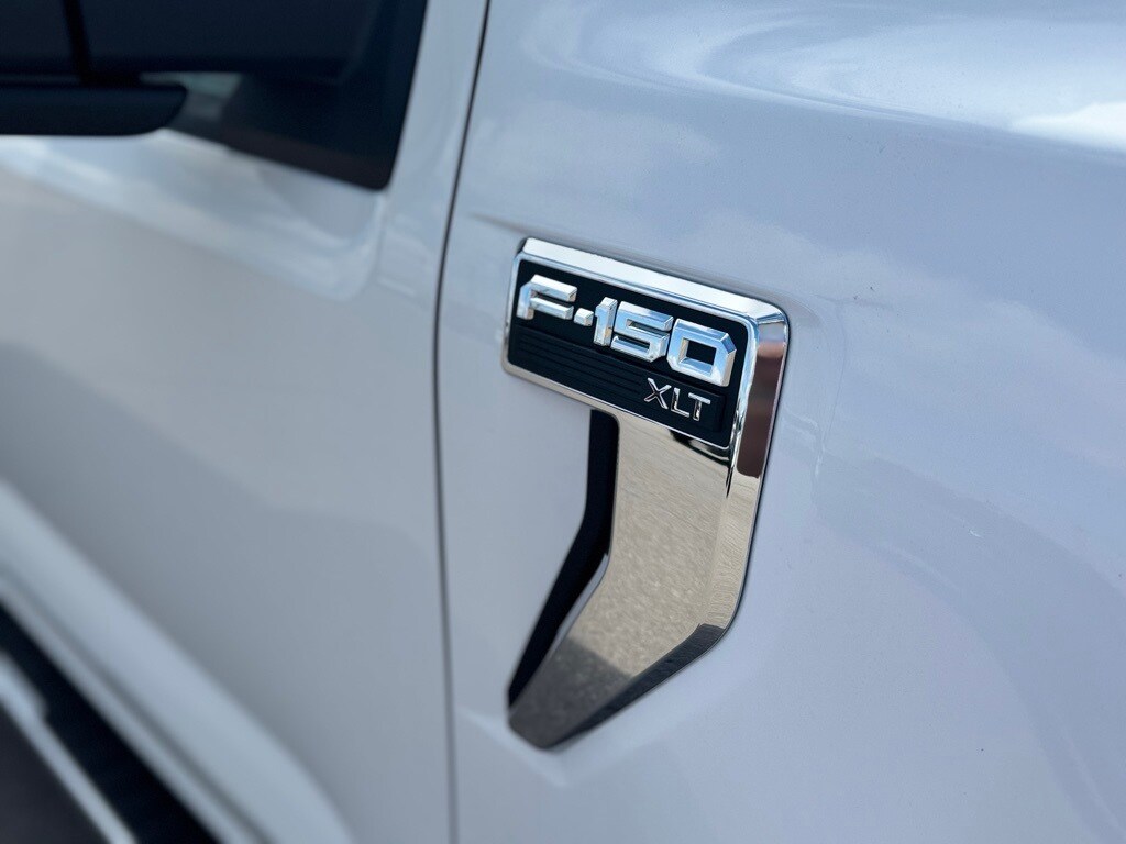 New 2025 Ford F-150 XLT Truck SuperCrew Cab