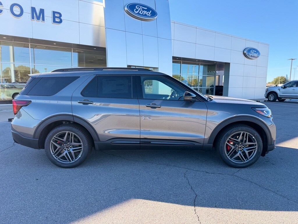 New 2025 Ford Explorer ST SUV