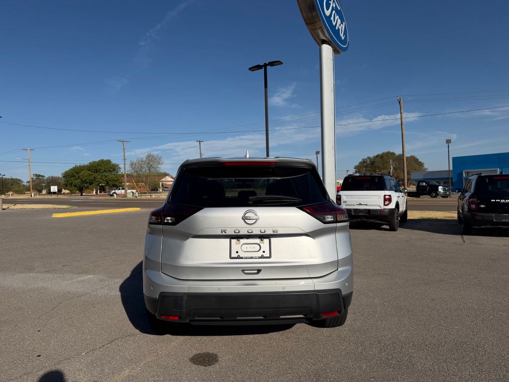 Used 2025 Nissan Rogue SV SUV