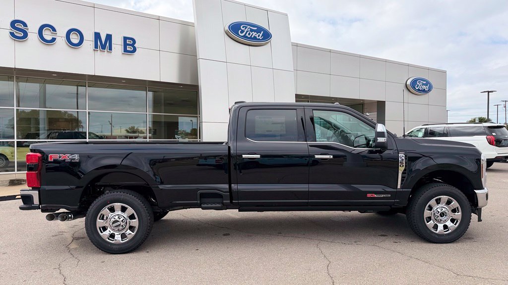 New 2027 Ford F-350 Lariat Truck Crew Cab