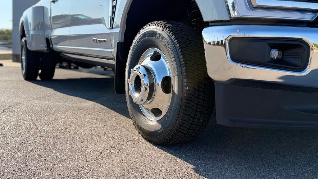 New 2026 Ford F-350 Truck Crew Cab