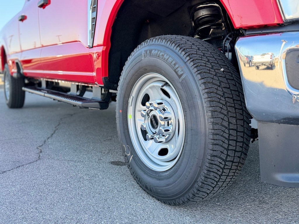 New 2026 Ford F-250 Truck Crew Cab