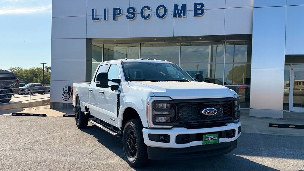 New 2026 Ford F-350 Truck Crew Cab