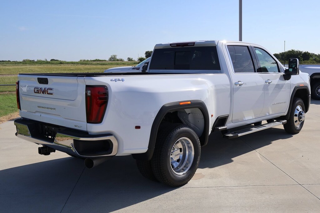 New 2026 GMC Sierra 3500 HD SLT DRW Truck