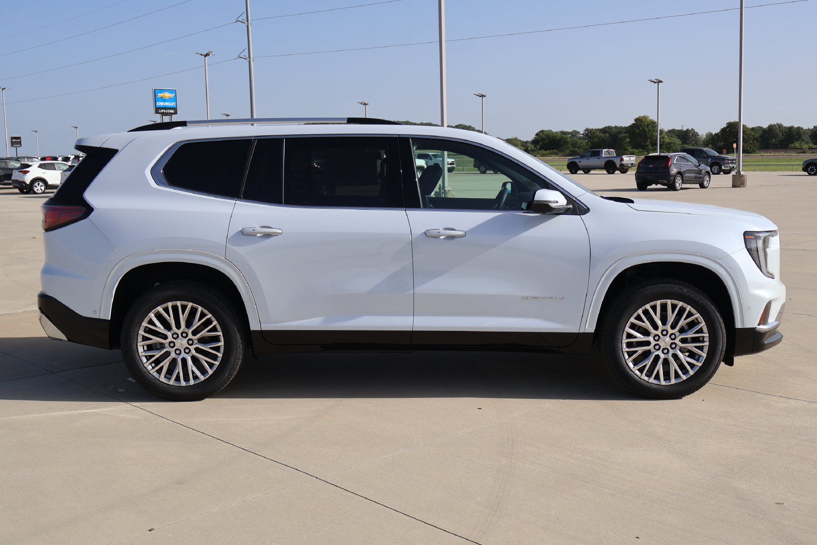 New 2026 GMC Acadia Denali SUV
