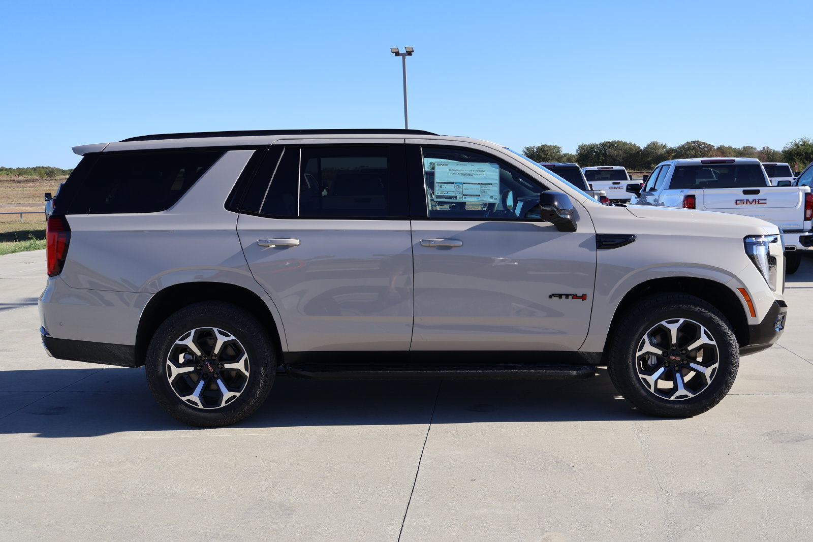 2027 GMC Yukon AT4 - Photo 6
