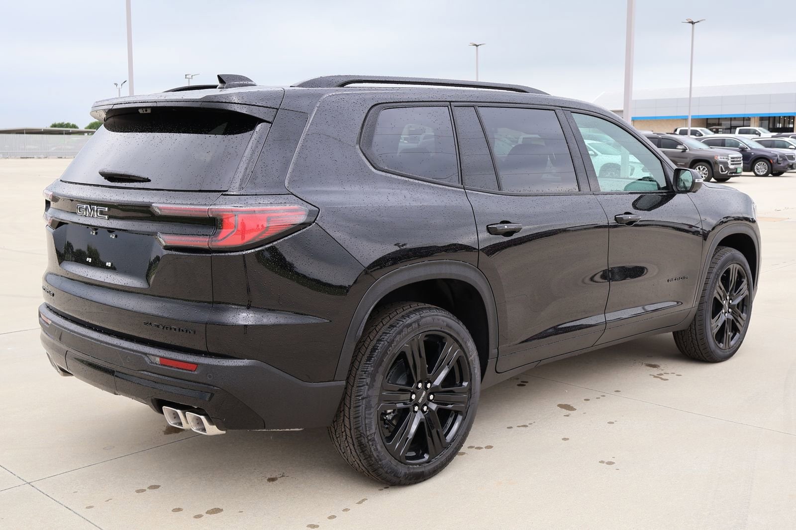 2026 GMC Acadia Elevation - Photo 4