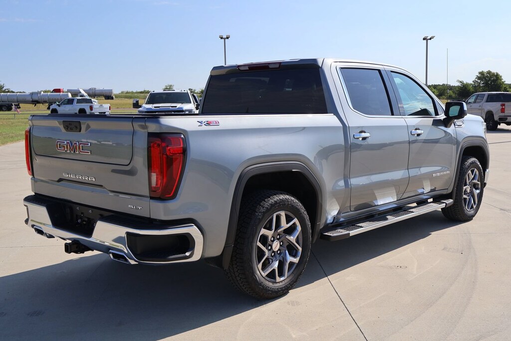 New 2026 GMC Sierra 1500 SLT Truck