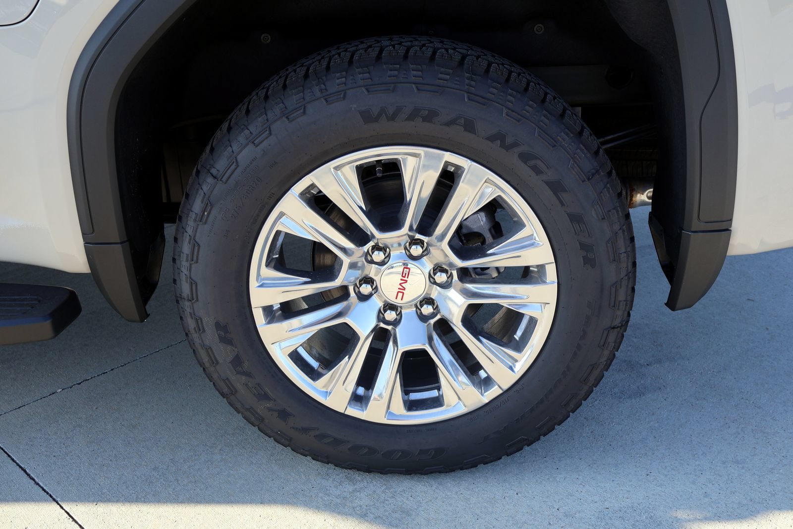 2026 GMC Sierra 1500 Denali - Photo 6