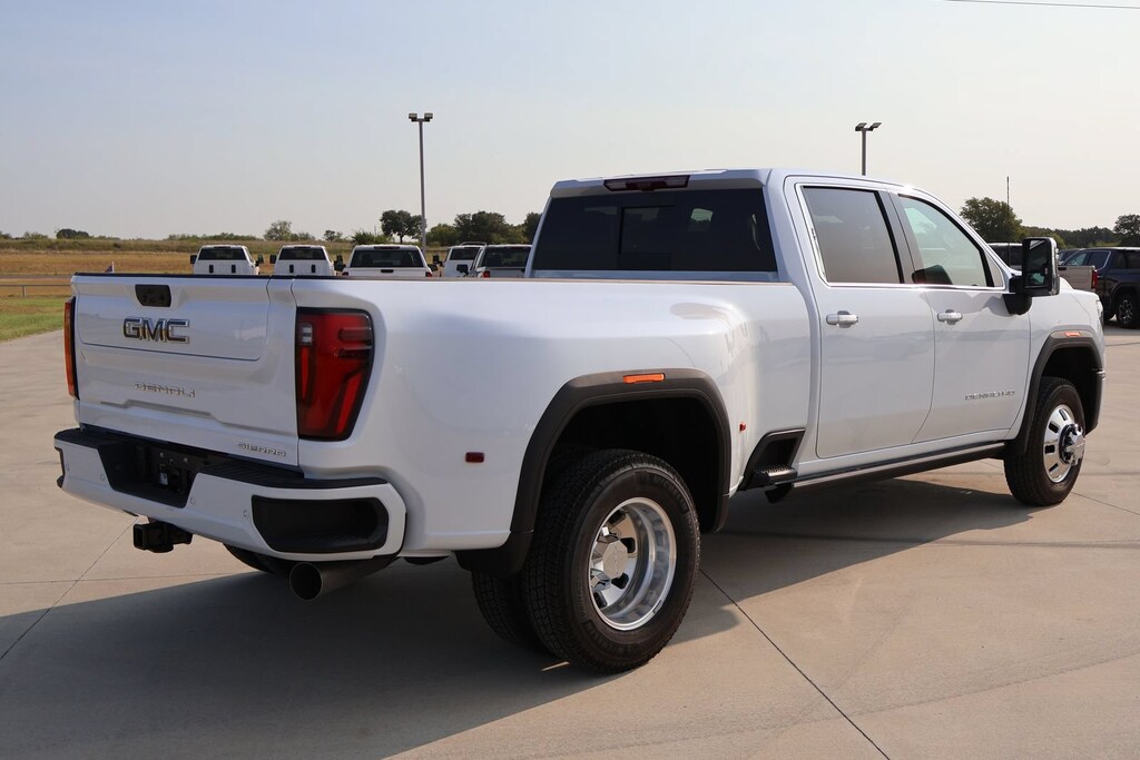 New 2026 GMC Sierra 3500 HD Denali Ultimate DRW Truck