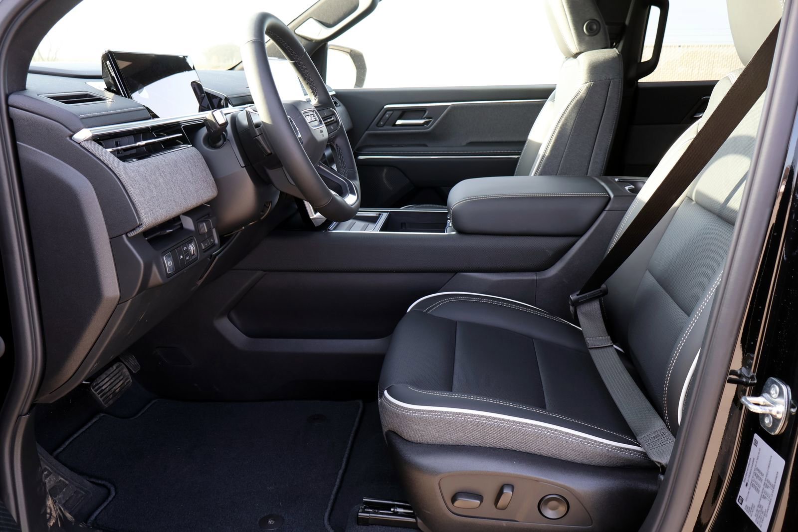 2026 GMC Sierra EV Elevation - Photo 10