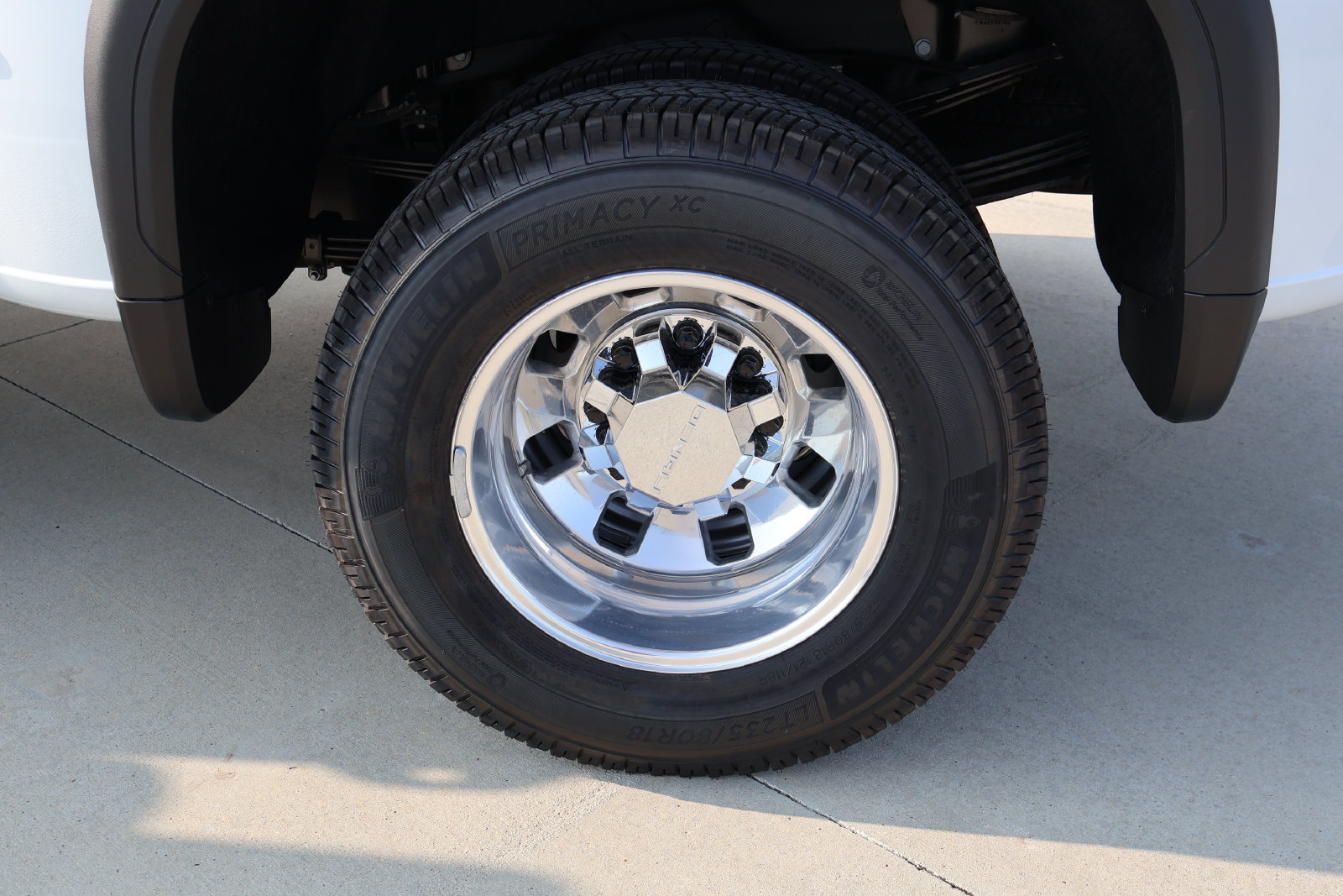 2026 GMC Sierra 3500HD Denali Ultimate - Photo 6