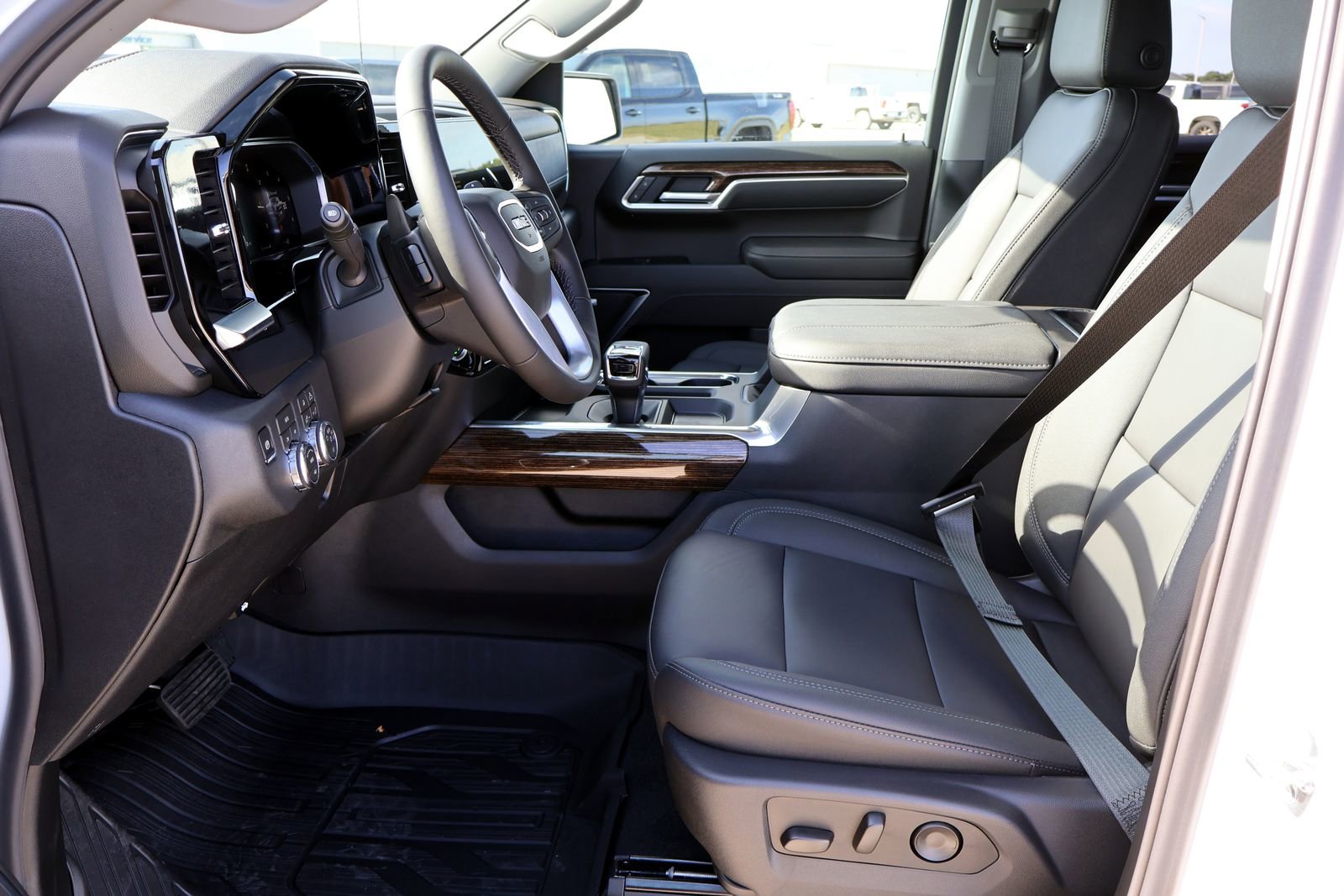 2026 GMC Sierra 1500 Elevation - Photo 10