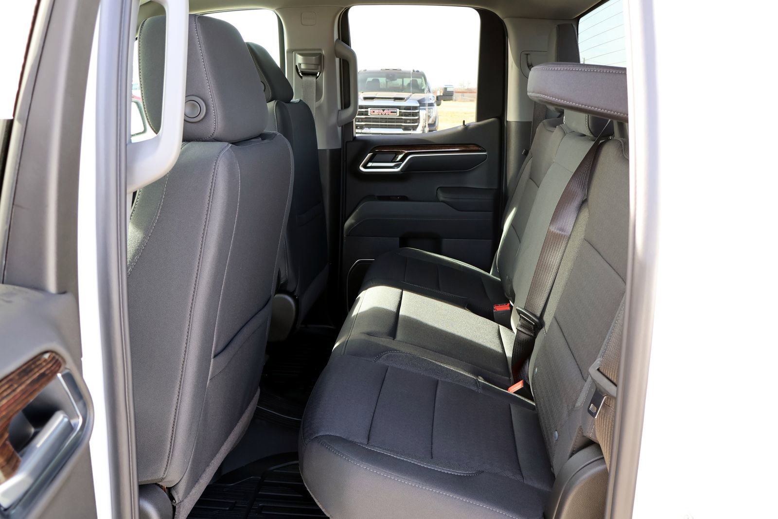 2026 GMC Sierra 1500 Elevation - Photo 7