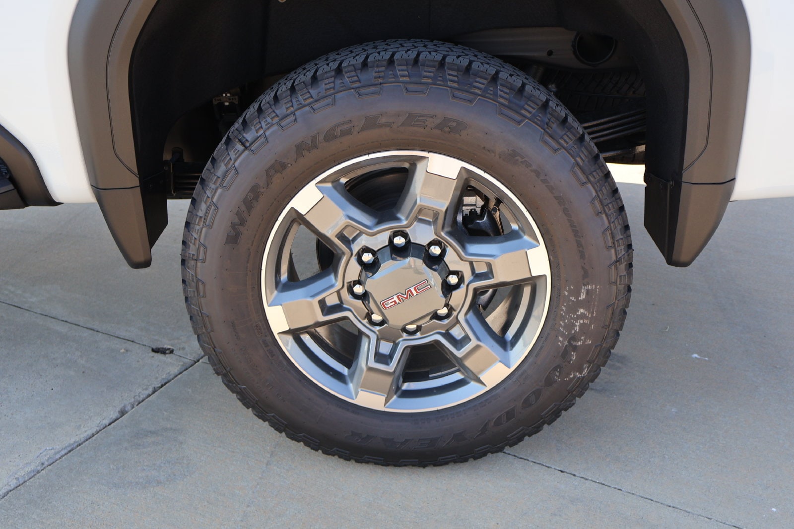 2026 GMC Sierra 2500HD SLT - Photo 6