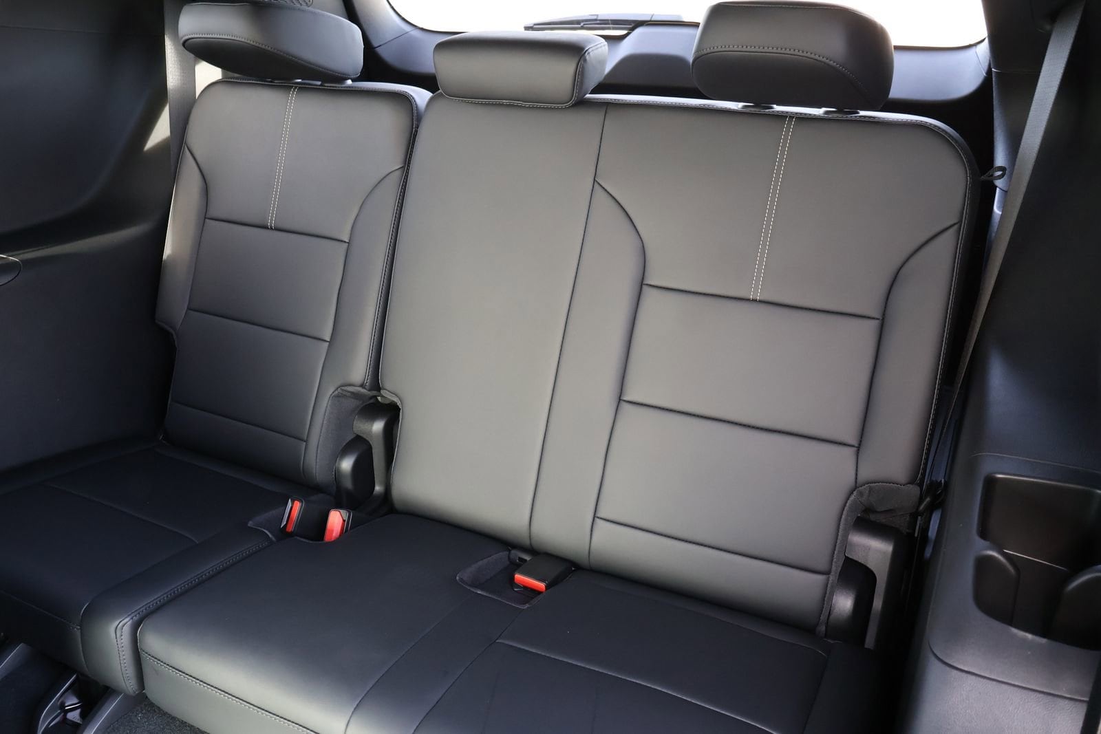 2026 GMC Acadia Elevation - Photo 7