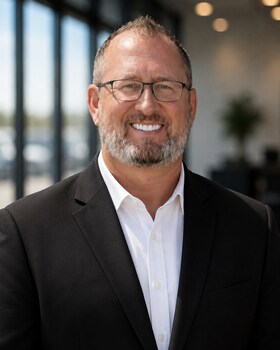 Staff member Tommy Hester from ID_f1557a