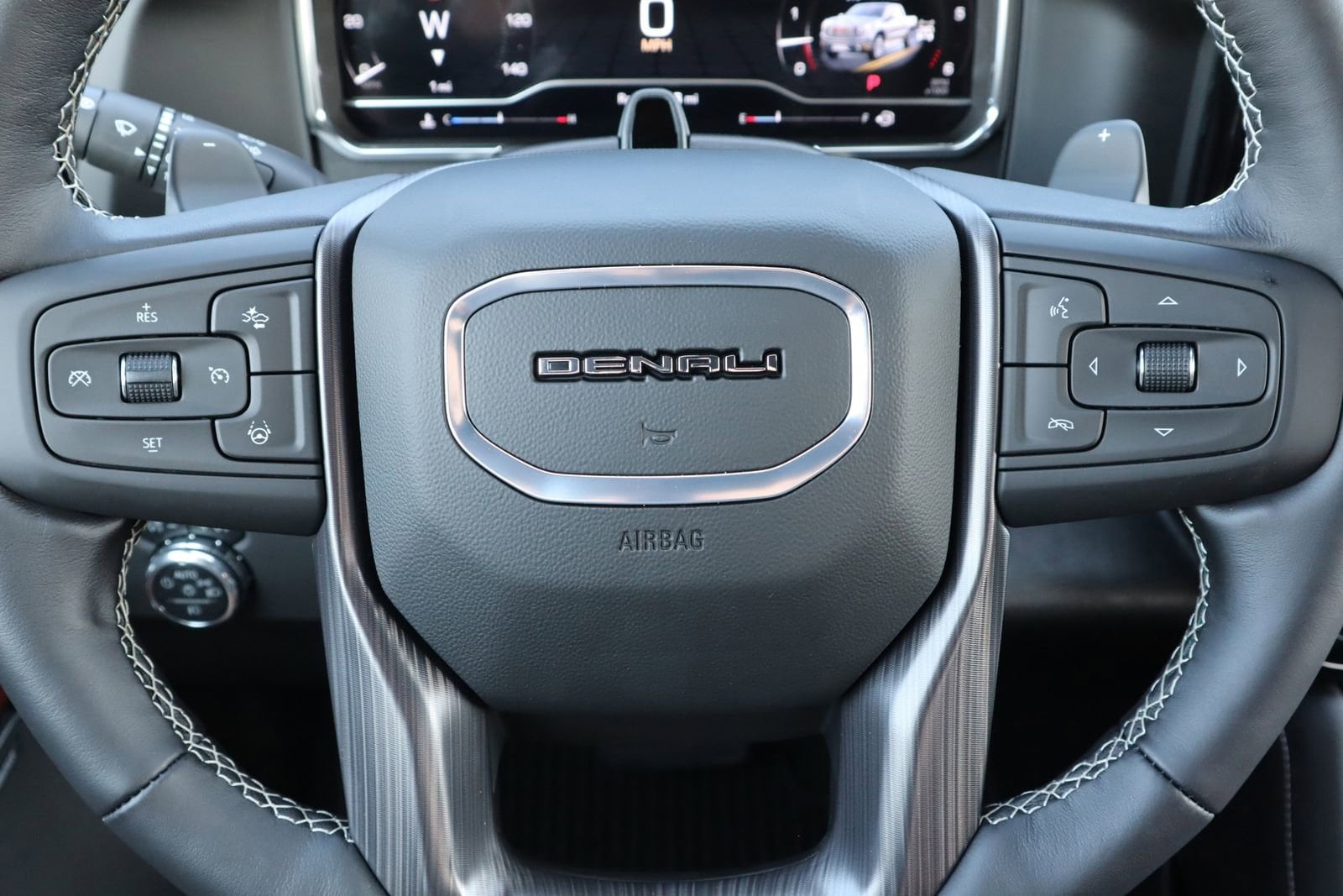 2025 GMC Sierra 1500 Denali Ultimate - Photo 13