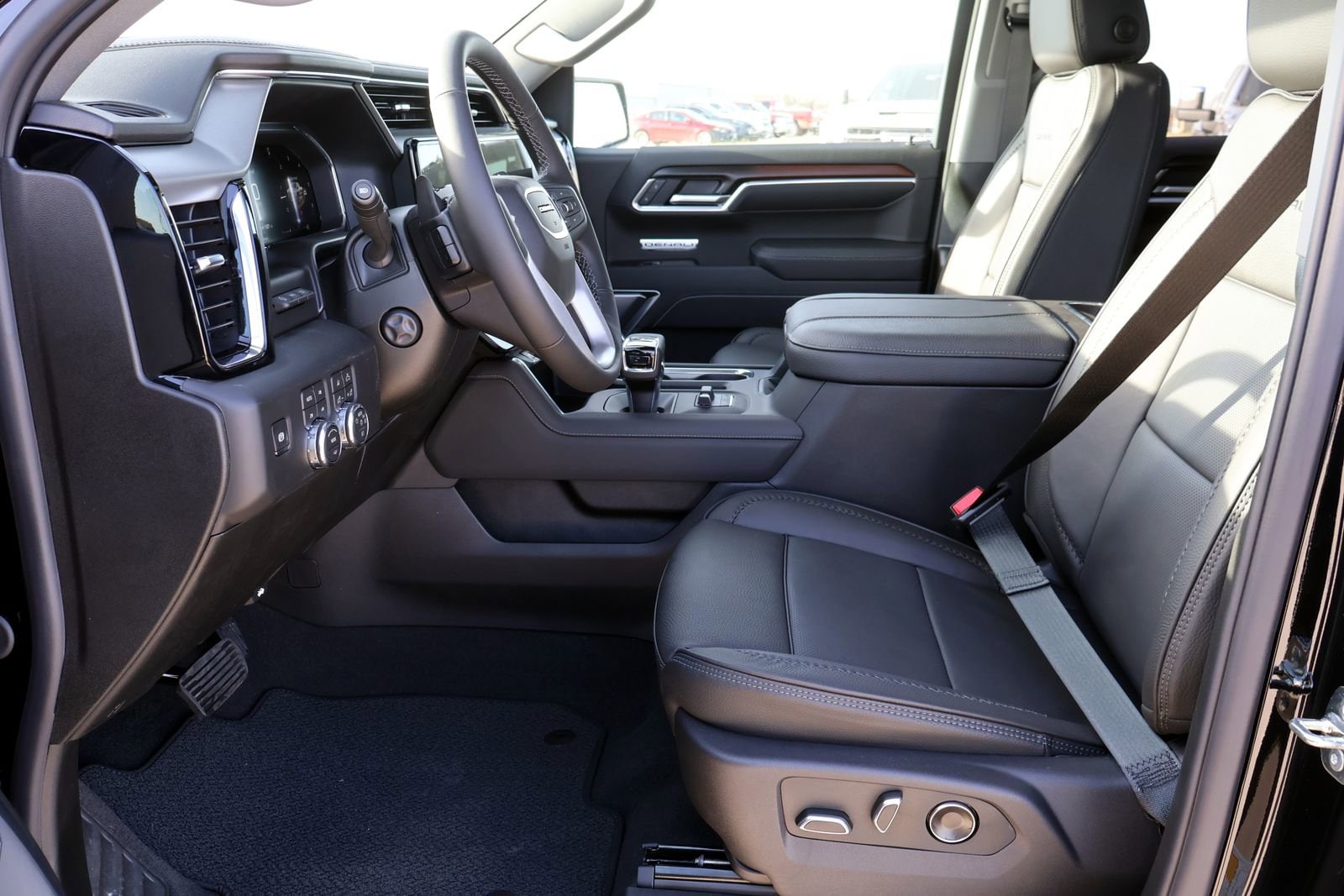 2026 GMC Sierra 1500 Denali - Photo 10