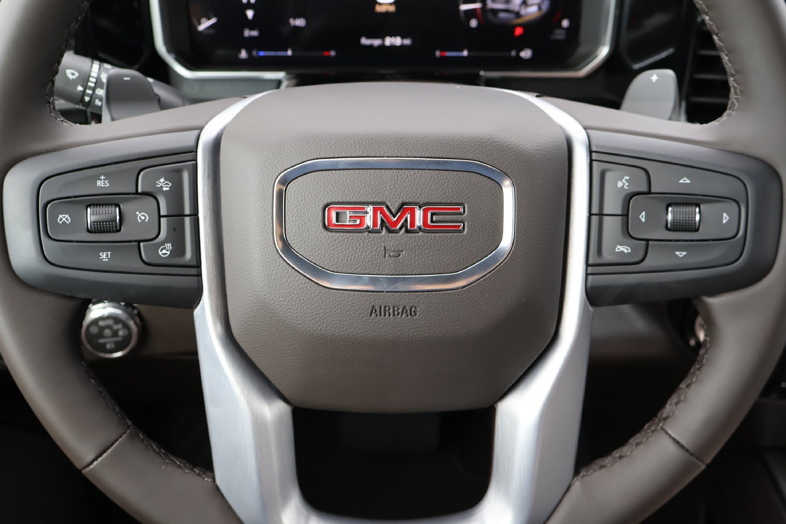 2026 GMC Sierra 1500 SLT - Photo 32