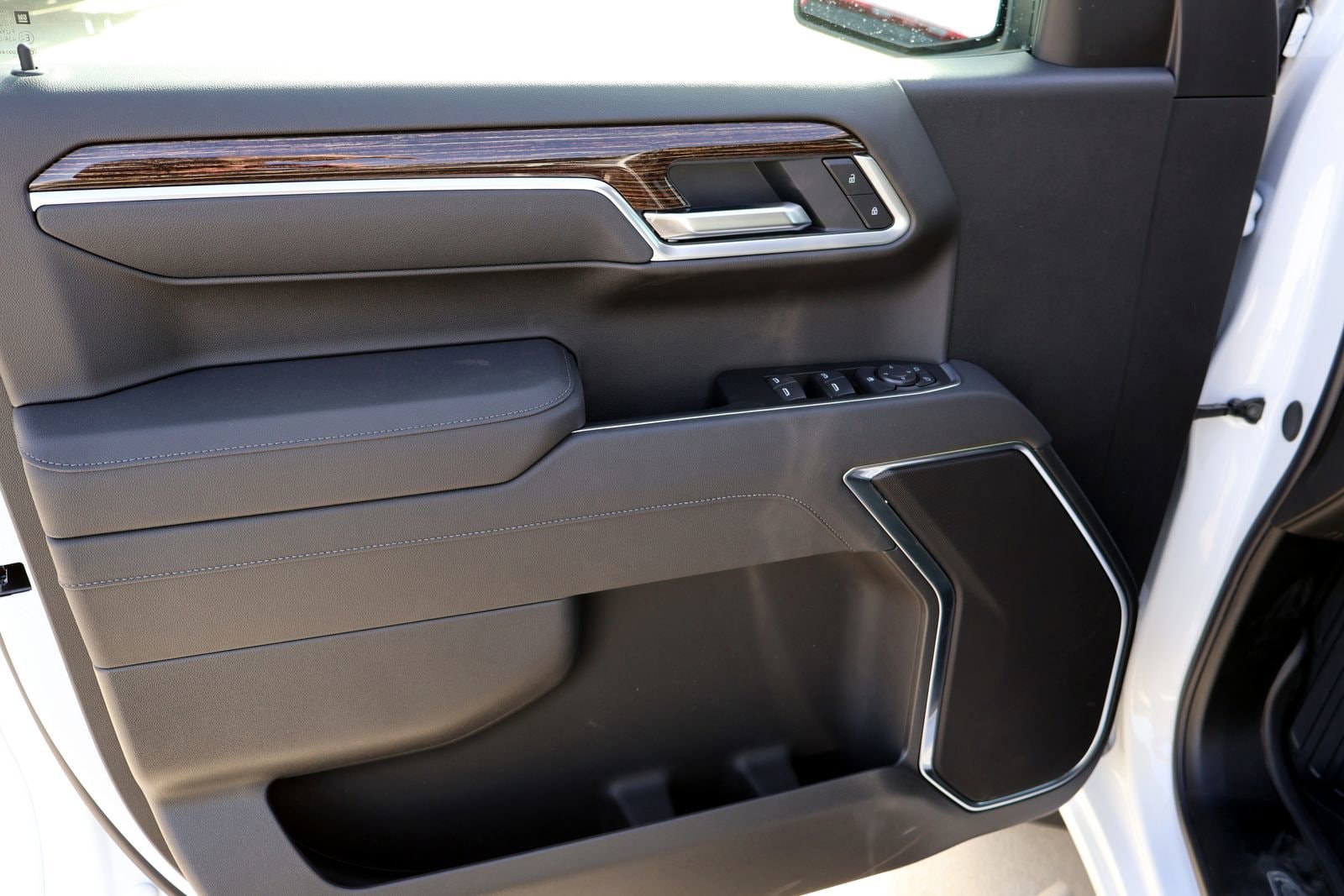 2026 GMC Sierra 1500 Elevation - Photo 9