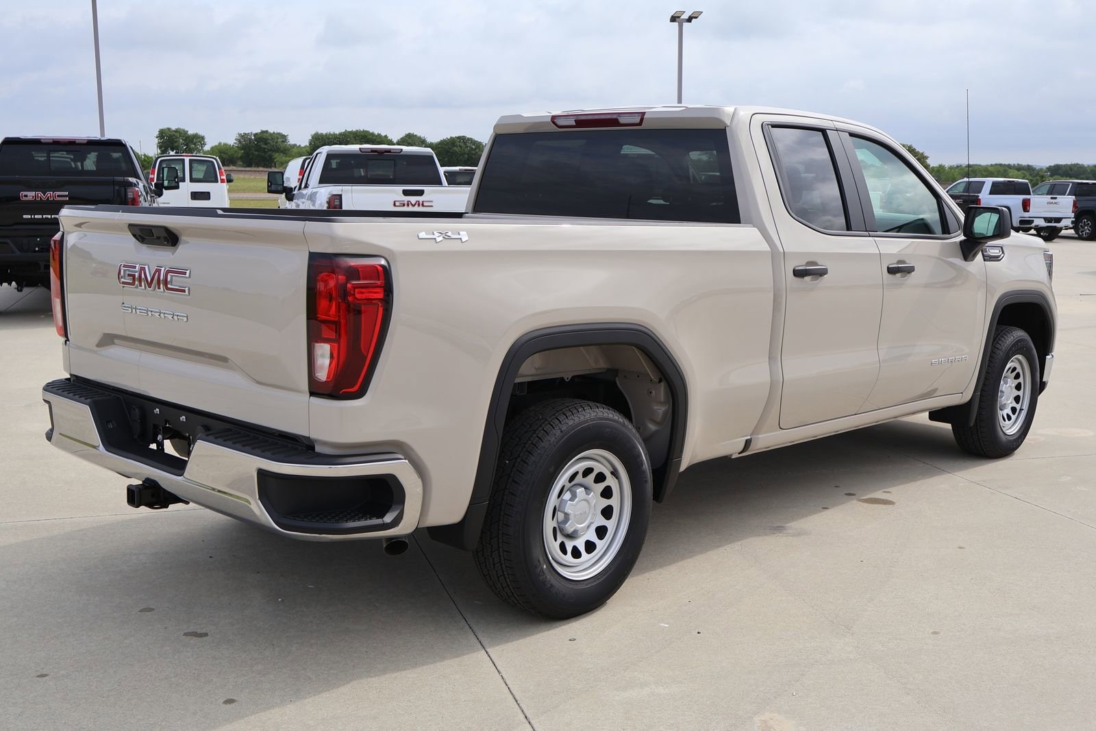 2026 GMC Sierra 1500 Pro - Photo 3