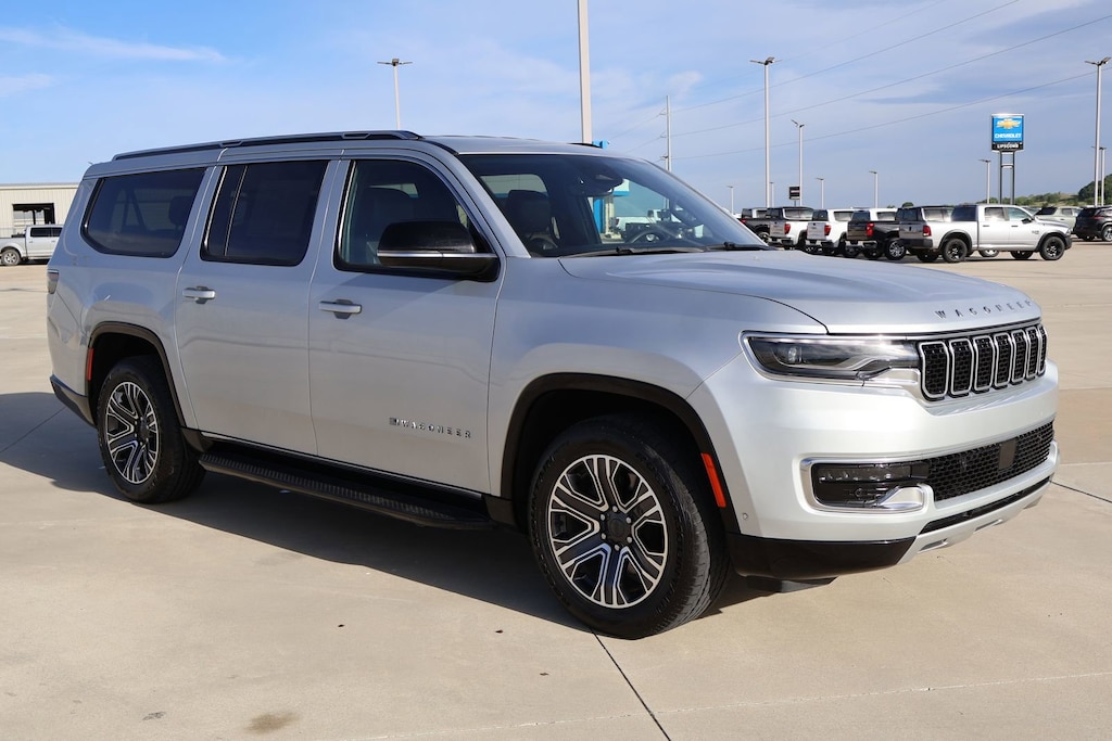 Used 2024 Jeep Wagoneer L Series II