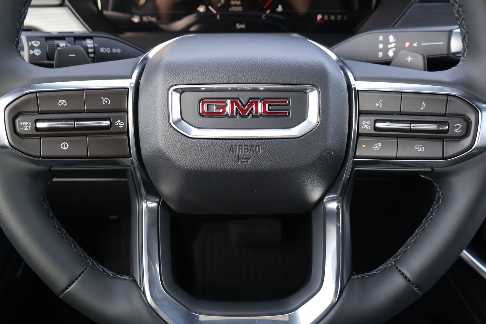 2026 GMC Acadia Elevation - Photo 13